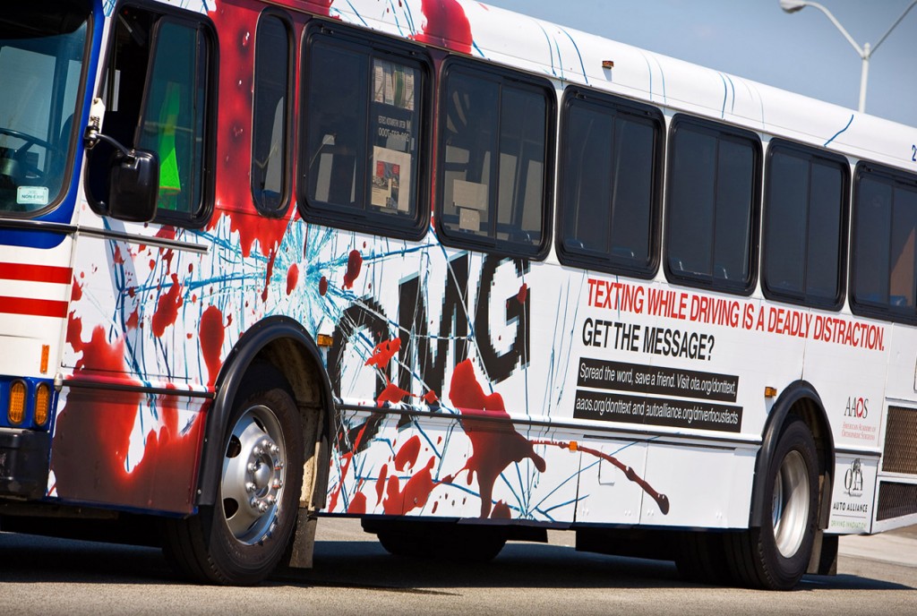 AAOS - Distracted Driving - Bus Wrap